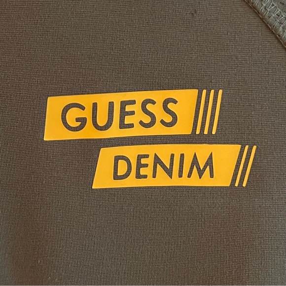 Guess olive green zip up performance jacket, size Youth 16 - Picture 2 of 5